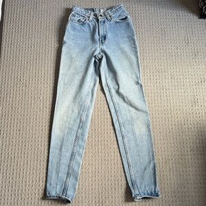 Vintage Levi’s 512 jeans